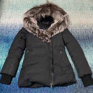 Mackage Coat. XS. Black.